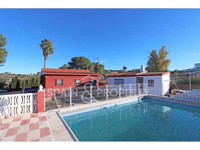 Chalet de 3 habitaciones en Montserrat en venta con piscina garaje - 220.000 € (Ref: 9503707)