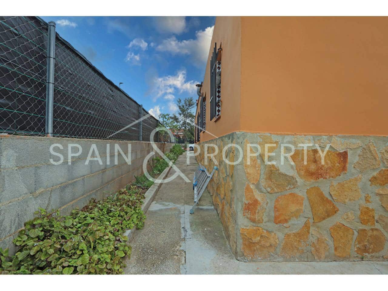 3 slaapkamer Villa te koop in Montroy - € 159.000 (Ref: 9518290)