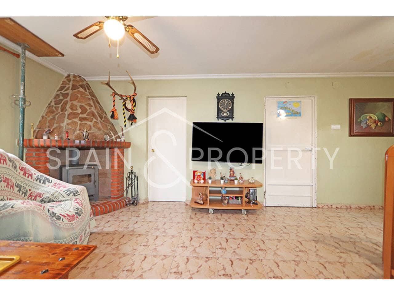 3 slaapkamer Villa te koop in Montroy - € 159.000 (Ref: 9518290)