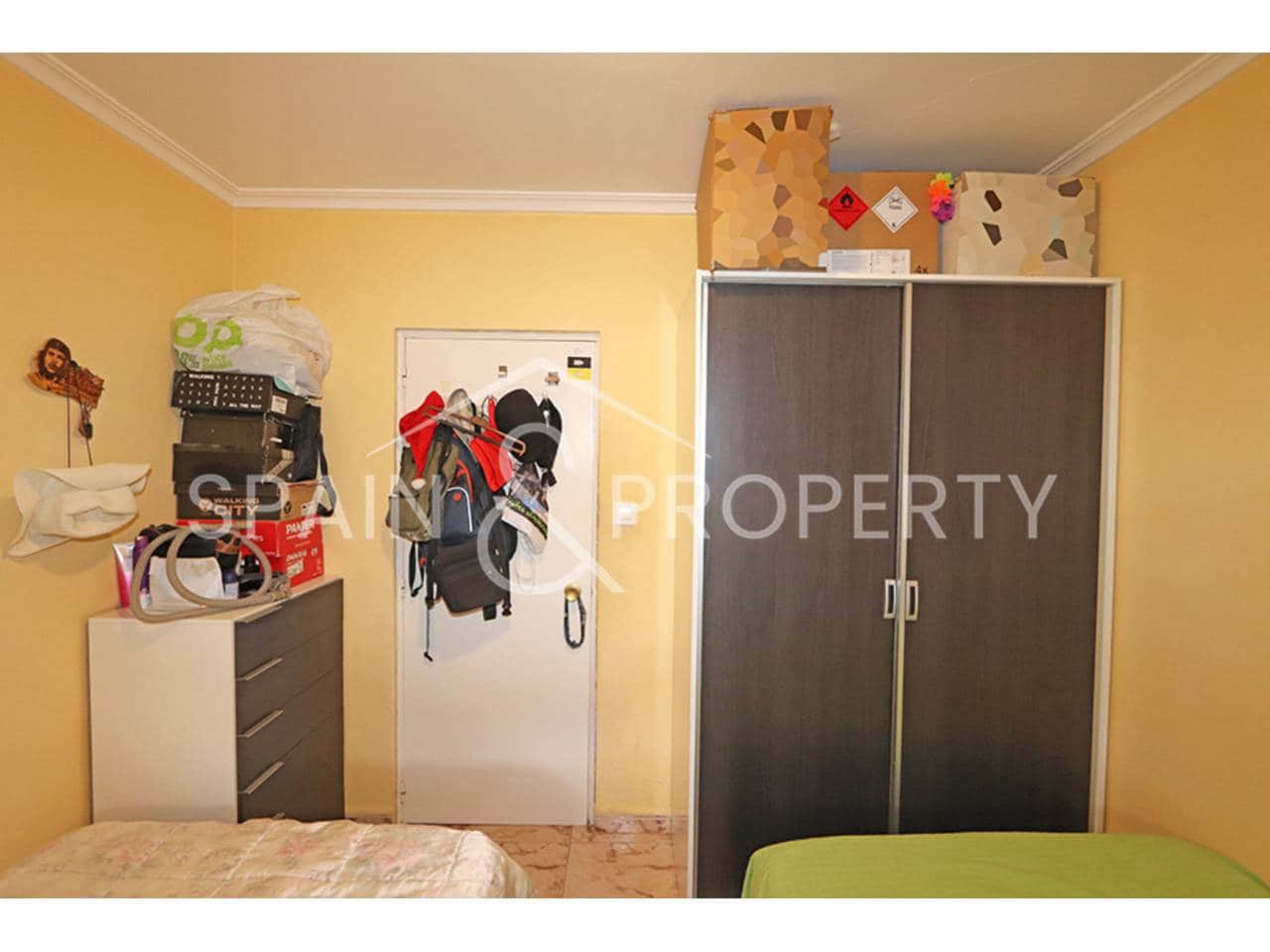 3 slaapkamer Villa te koop in Montroy - € 159.000 (Ref: 9518290)