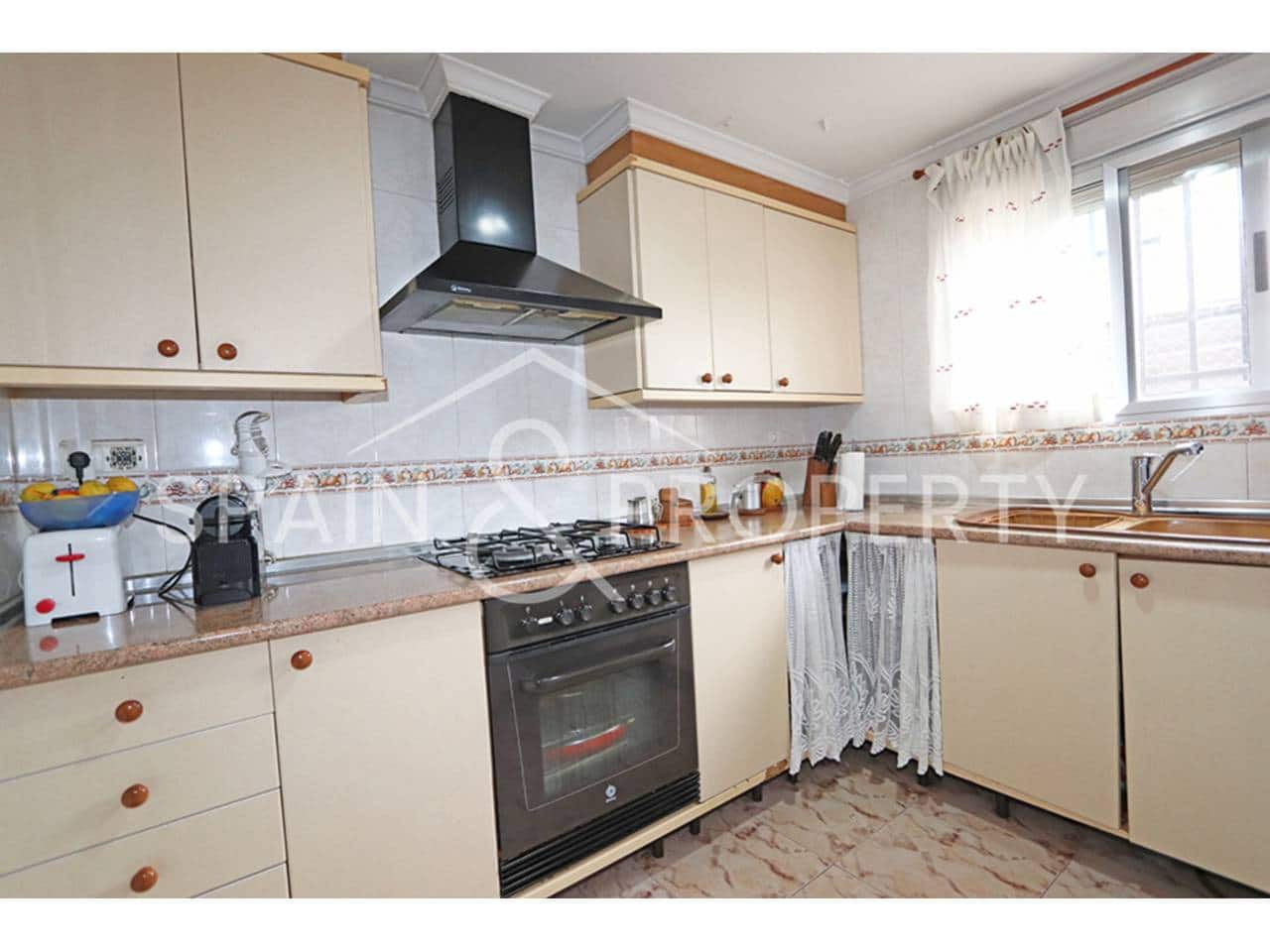 3 slaapkamer Villa te koop in Montroy - € 159.000 (Ref: 9518290)