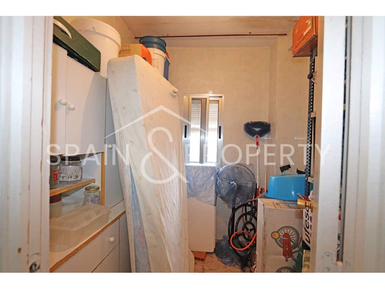 3 slaapkamer Villa te koop in Montroy - € 159.000 (Ref: 9518290)