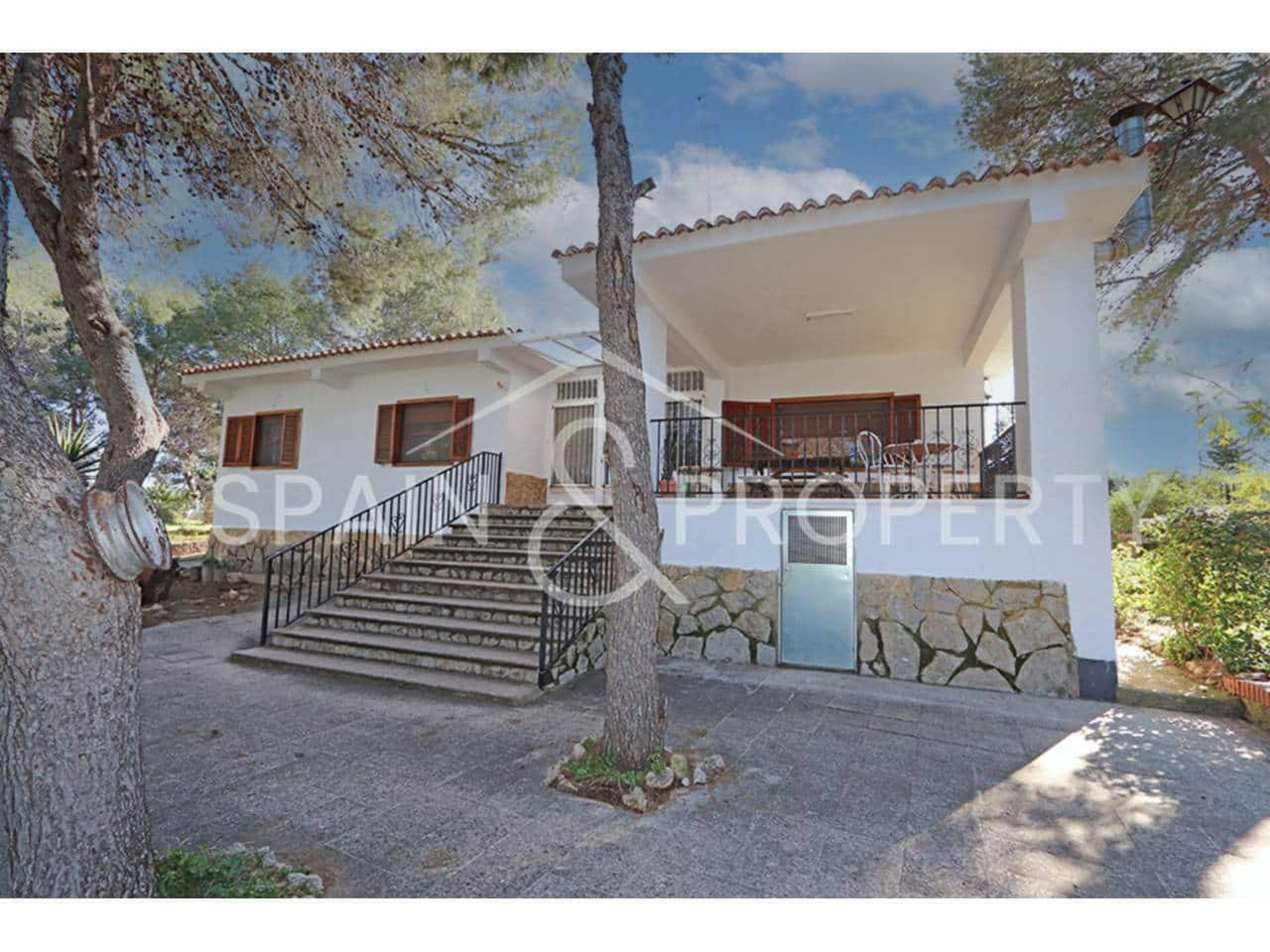 4 soverom Villa til salgs i Turis med svømmebasseng garasje - € 290 000 (Ref: 9535250)