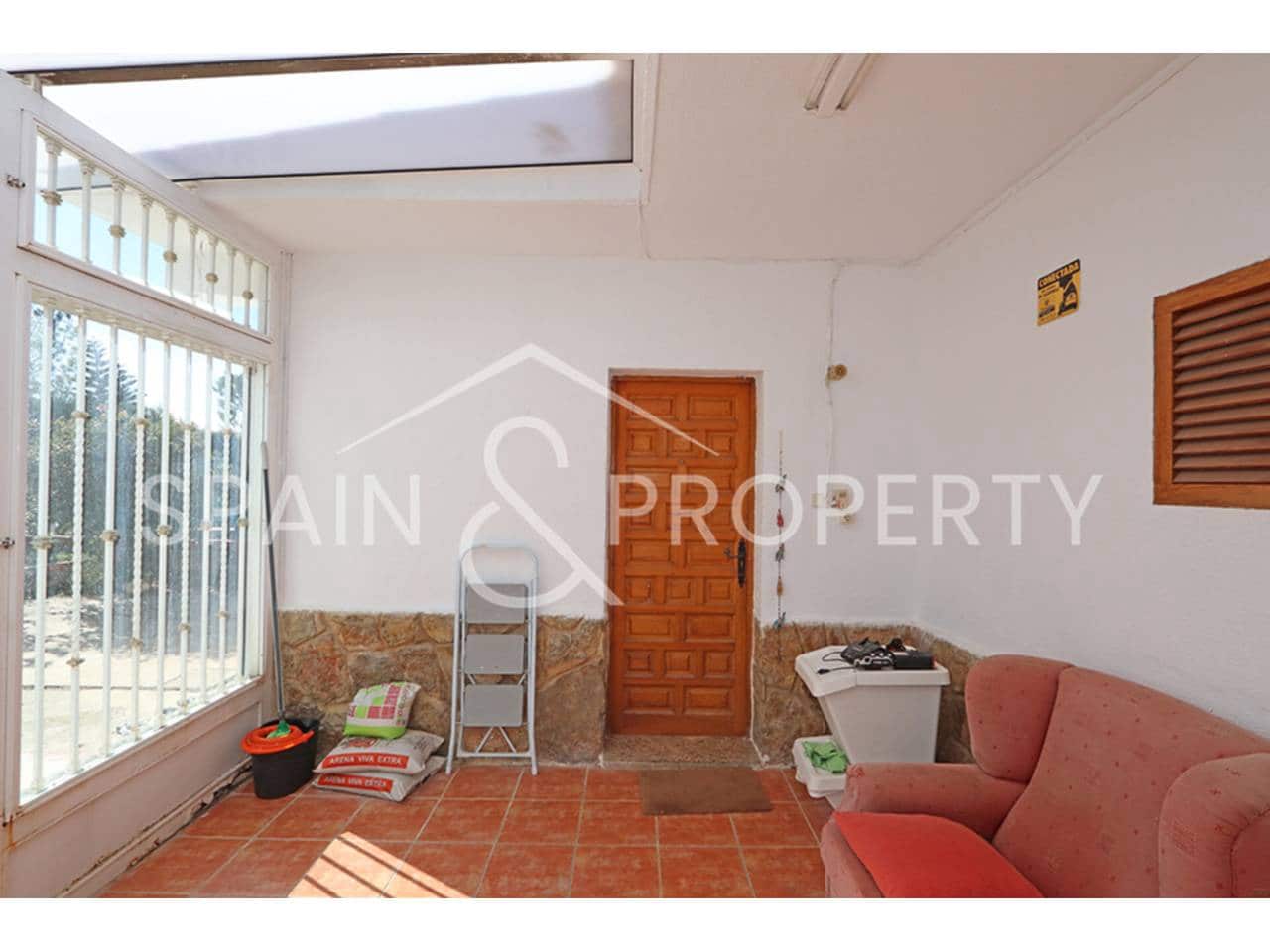 4 soverom Villa til salgs i Turis med svømmebasseng garasje - € 290 000 (Ref: 9535250)