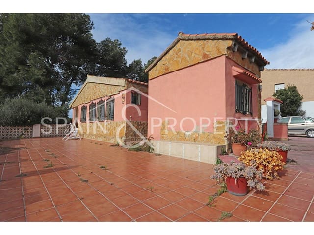 5 bedroom Villa for sale in Torrent with pool - € 239,000 (Ref: 9550441)