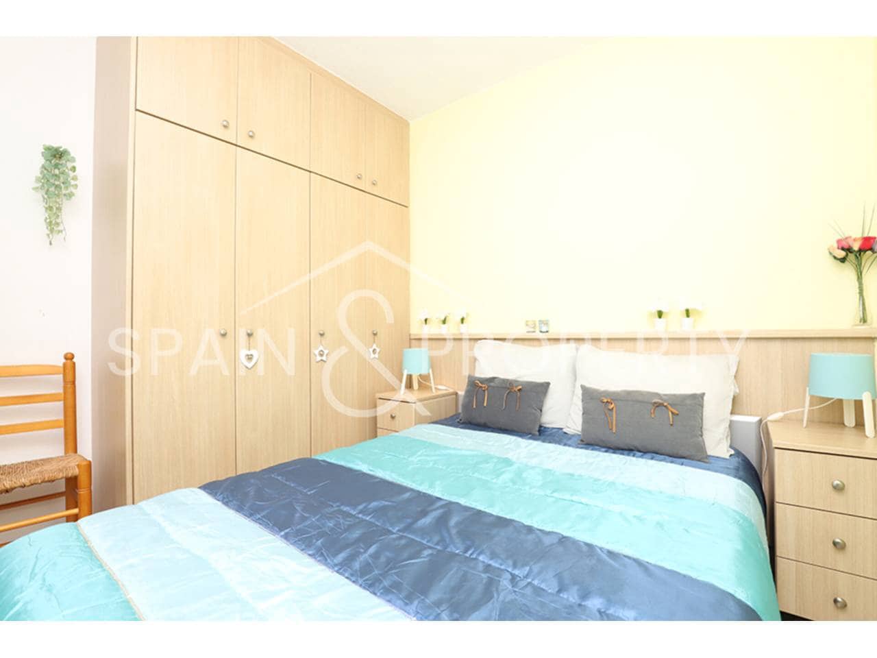 4 bedroom Villa for sale in Montserrat with pool - € 249,900 (Ref: 9624133)