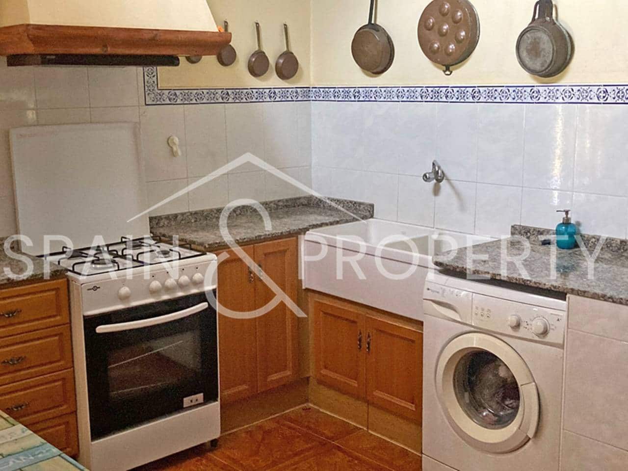 4 bedroom Villa for sale in Montserrat with pool - € 249,900 (Ref: 9624133)