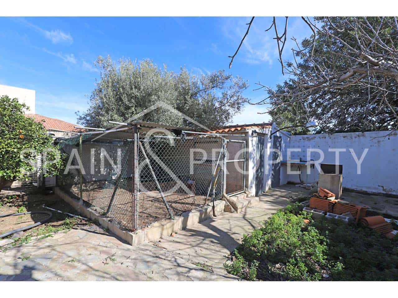 Chalet de 3 habitaciones en Turís en venta con piscina - 269.000 € (Ref: 9624134)