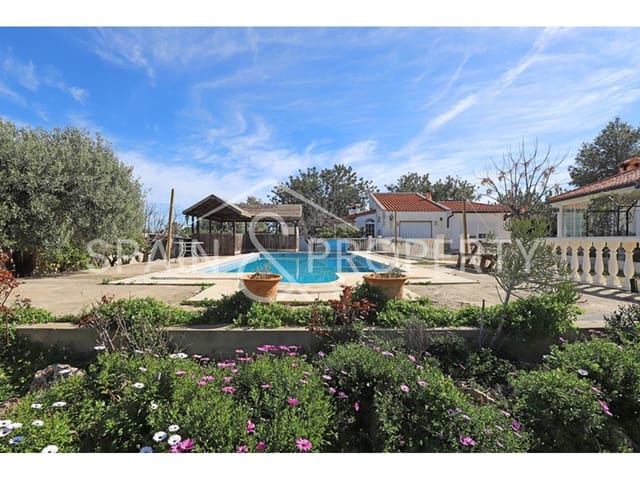 Chalet de 3 habitaciones en Turís en venta con piscina - 269.000 € (Ref: 9624134)