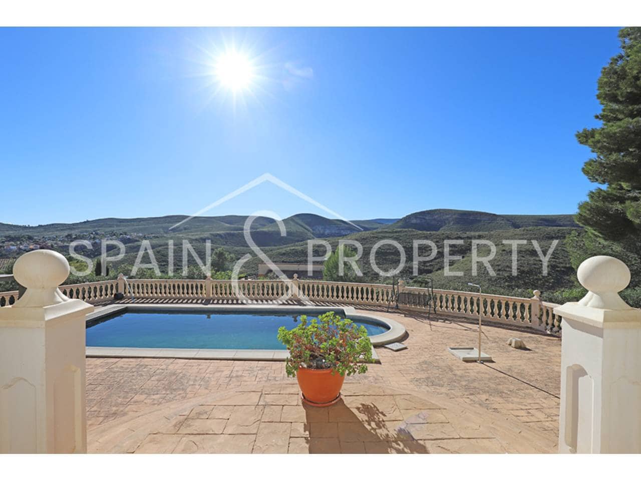 6 bedroom Villa for sale in Turis with pool garage - € 1,500,000 (Ref: 9665729)