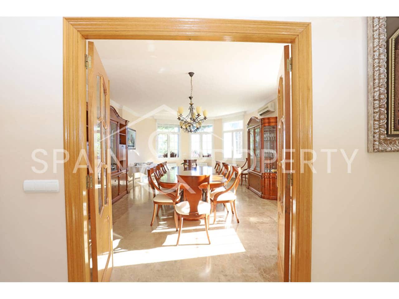 6 bedroom Villa for sale in Turis with pool garage - € 1,500,000 (Ref: 9665729)