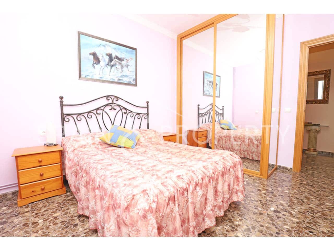 6 bedroom Villa for sale in Turis with pool garage - € 1,500,000 (Ref: 9665729)