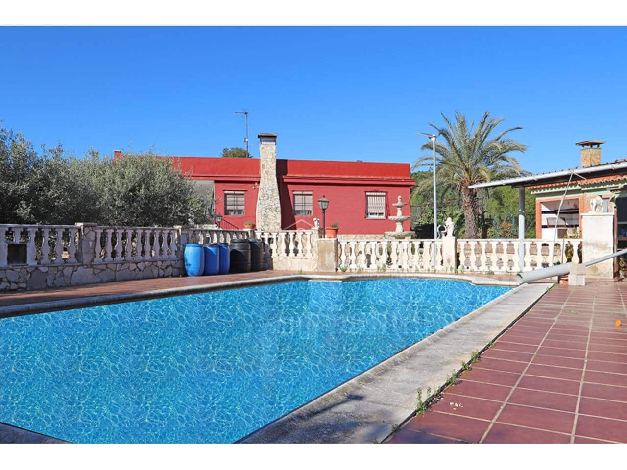 4 slaapkamer Villa te koop in Montserrat met zwembad garage - € 269.999 (Ref: 9679372)