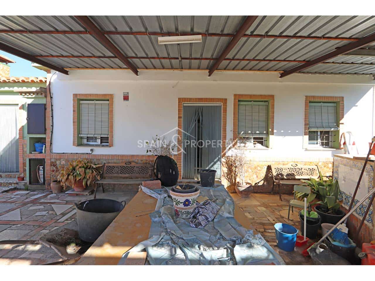 4 slaapkamer Villa te koop in Montserrat met zwembad garage - € 269.999 (Ref: 9679372)