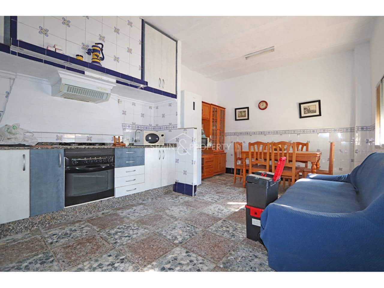 4 slaapkamer Villa te koop in Montserrat met zwembad garage - € 269.999 (Ref: 9679372)