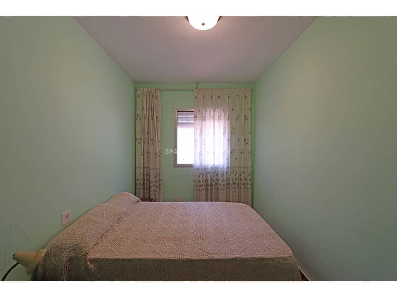 3 bedroom Villa for sale in Montroy with pool garage - € 169,000 (Ref: 9741445)