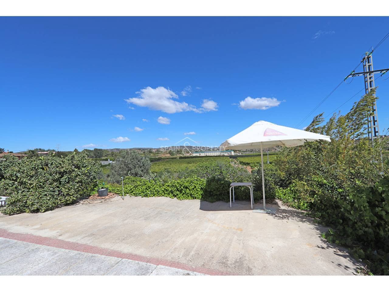 3 bedroom Villa for sale in Montroy with pool garage - € 169,000 (Ref: 9741445)