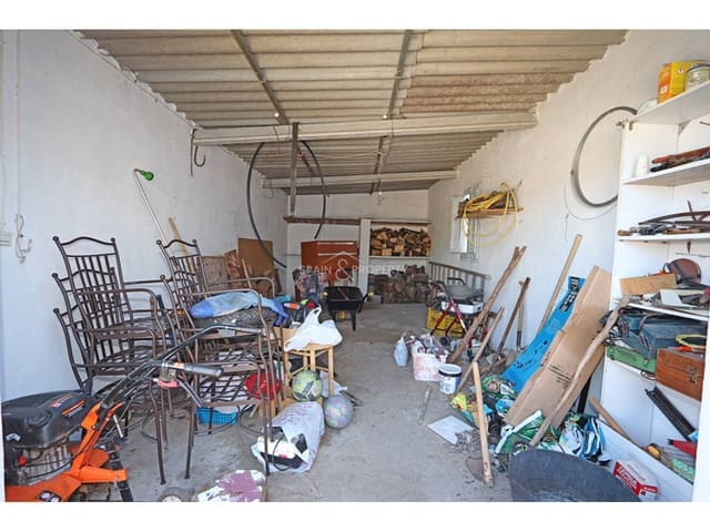 3 bedroom Villa for sale in Montroy with pool garage - € 169,000 (Ref: 9741445)