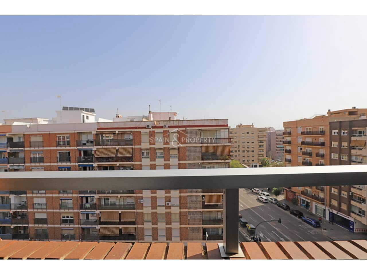 4 slaapkamer Flat te koop in Valencia stad met garage - € 339.000 (Ref: 9758316)