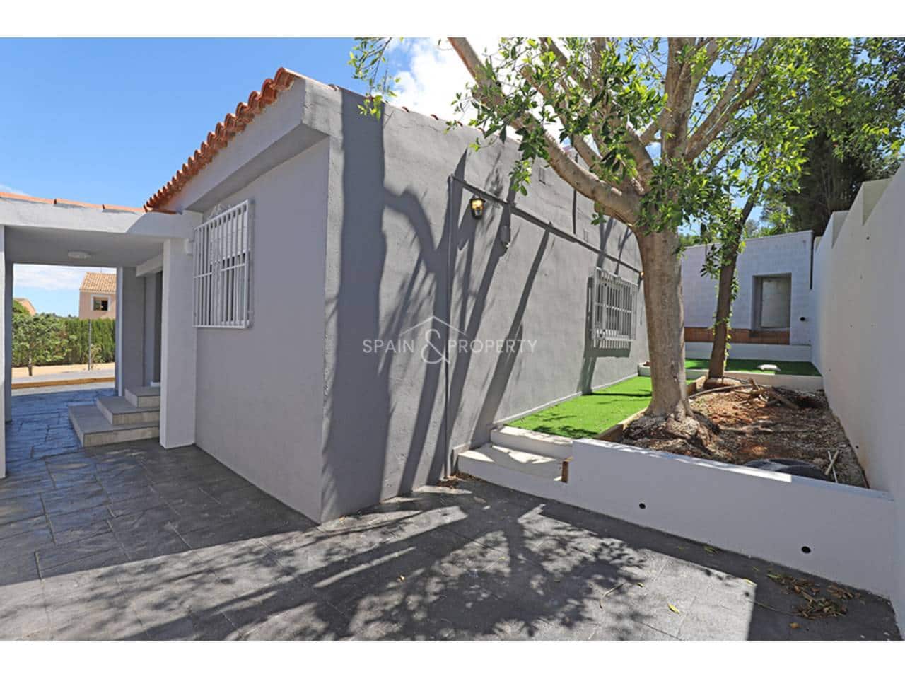 3 camera da letto Villa in vendita in Montroy con piscina garage - 210.000 € (Rif: 9777297)