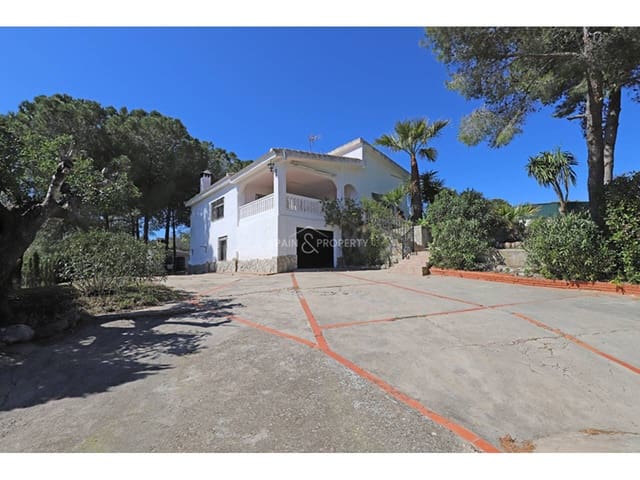 3 soverom Villa til salgs i Montserrat med svømmebasseng garasje - € 220 000 (Ref: 9782892)