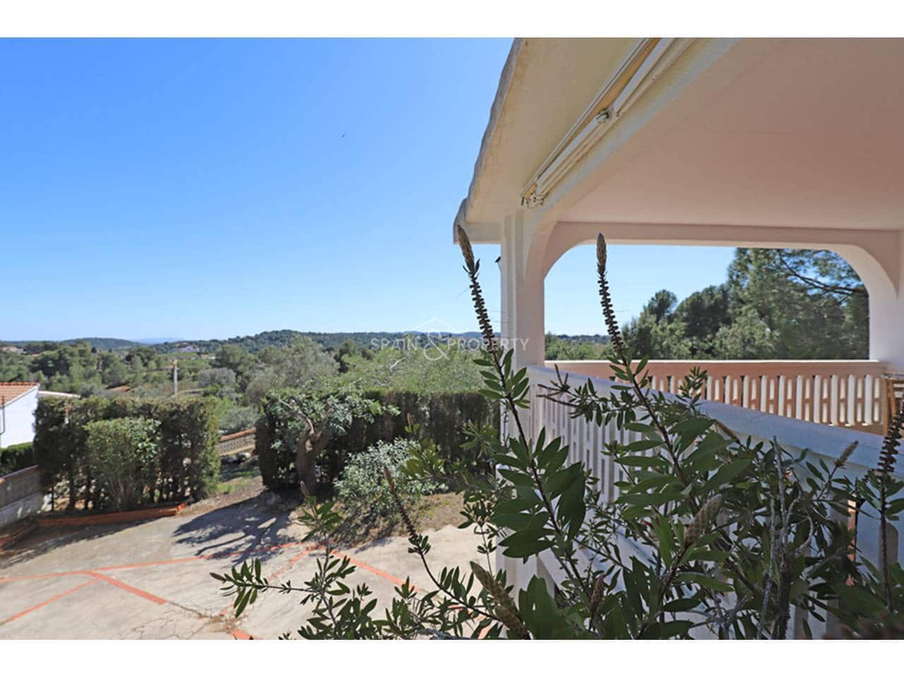 Chalet de 3 habitaciones en Montserrat en venta con piscina garaje - 220.000 € (Ref: 9782892)