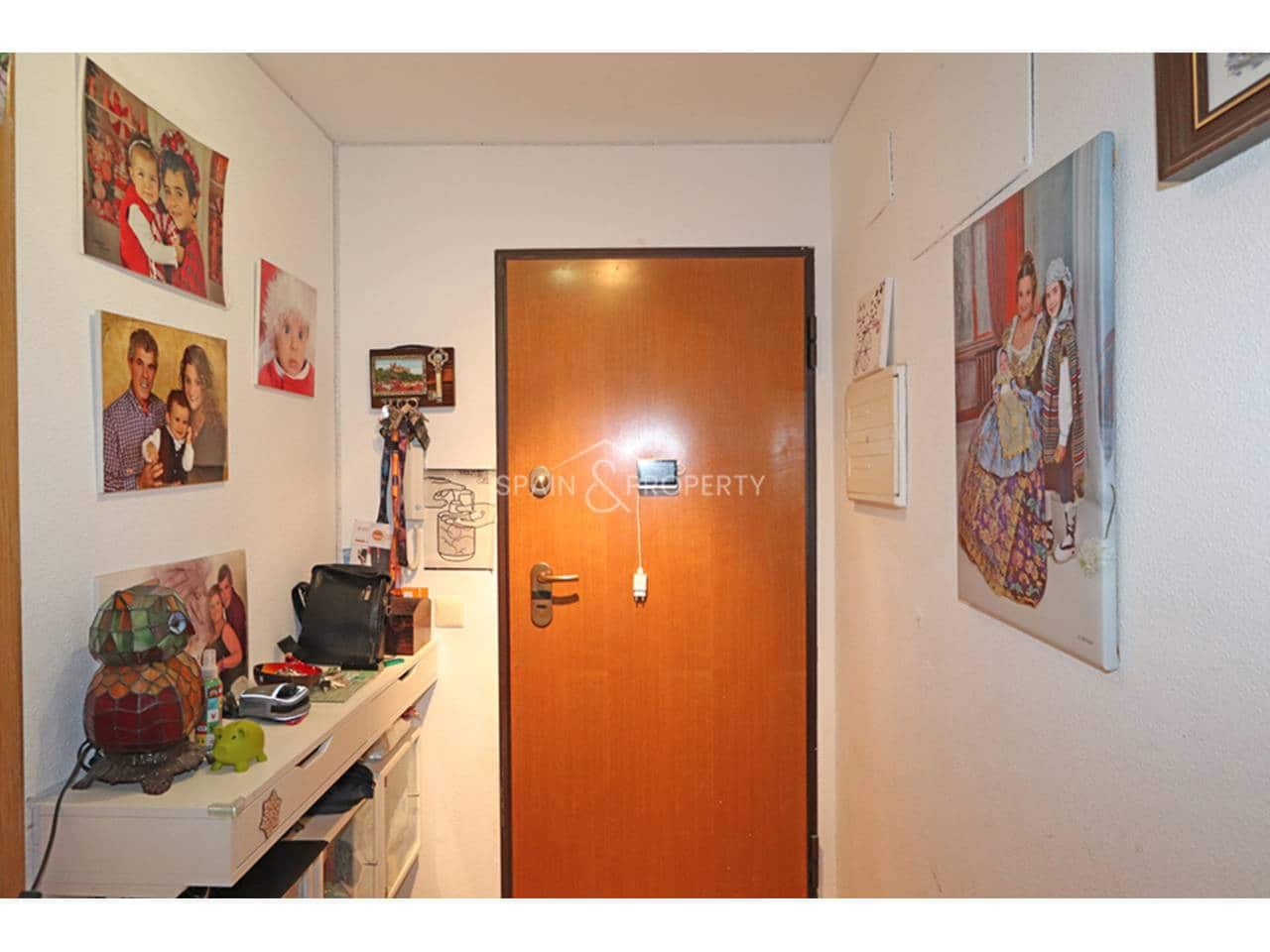 6 soveværelse Lejlighed til salg i Montserrat med garage - € 185.000 (Ref: 9788070)