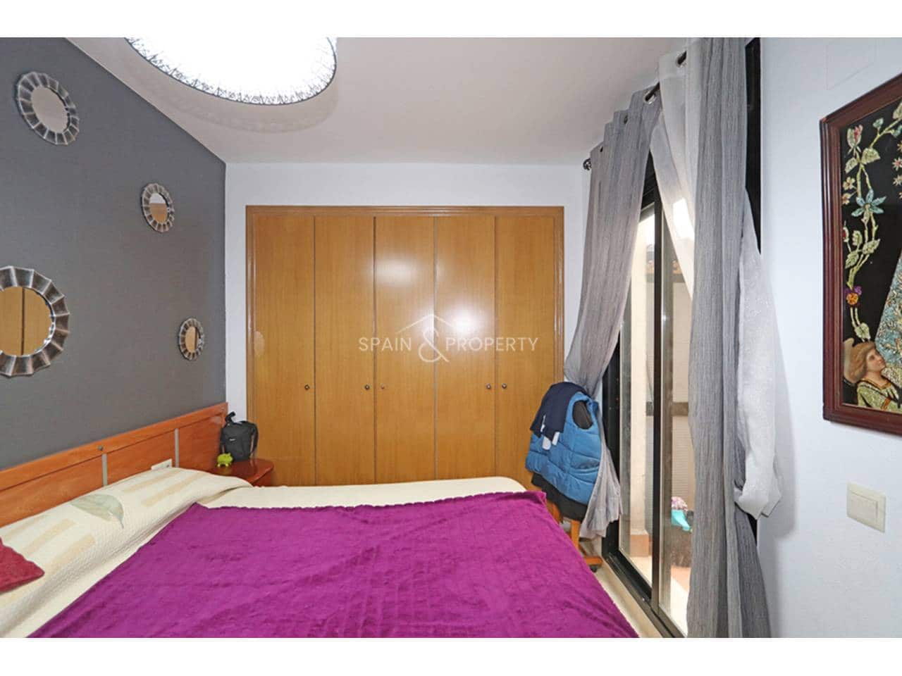 6 soveværelse Lejlighed til salg i Montserrat med garage - € 185.000 (Ref: 9788070)