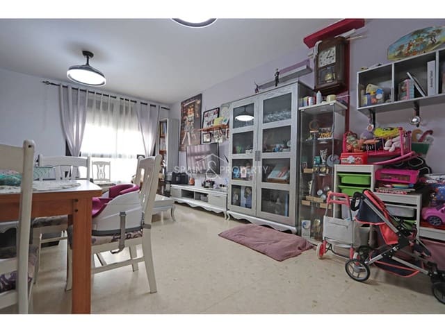 6 soveværelse Lejlighed til salg i Montserrat med garage - € 185.000 (Ref: 9788070)