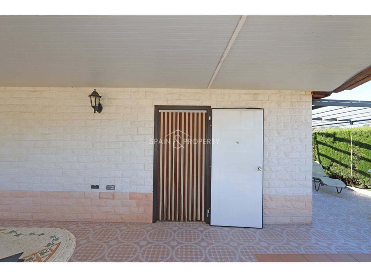 2 sovrum Finca/Hus på landet till salu i Torrent med pool - 349 000 € (Ref: 9788071)