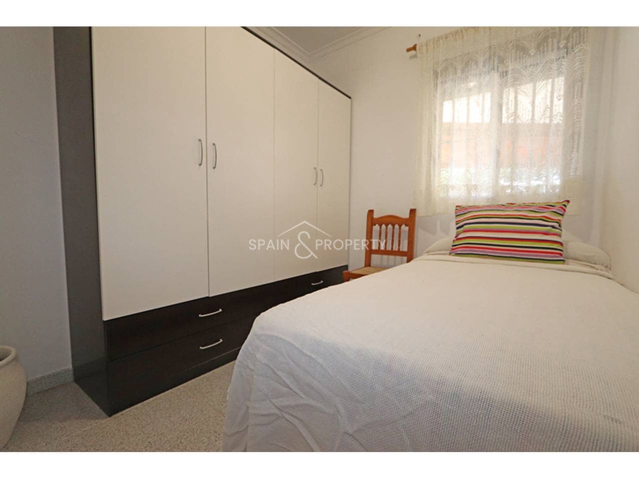 2 sovrum Finca/Hus på landet till salu i Torrent med pool - 349 000 € (Ref: 9788071)