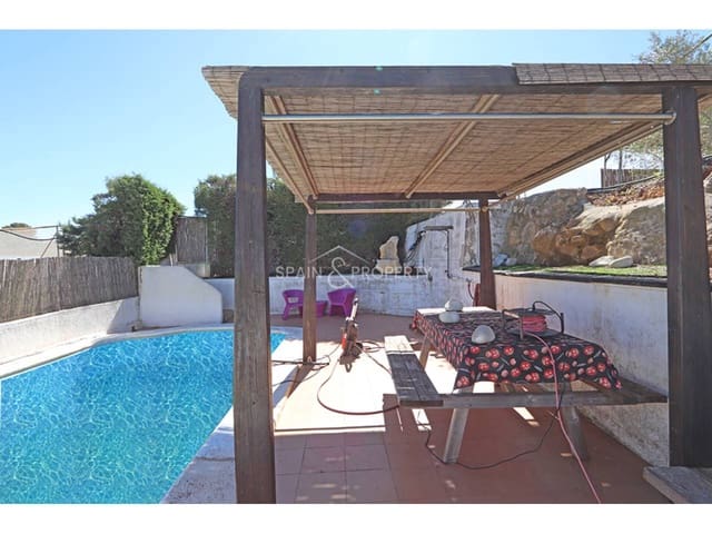 2 sovrum Finca/Hus på landet till salu i Torrent med pool - 349 000 € (Ref: 9788071)