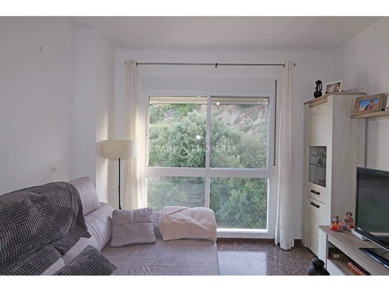 3 slaapkamer Flat te koop in Montroy met garage - € 165.000 (Ref: 9793843)