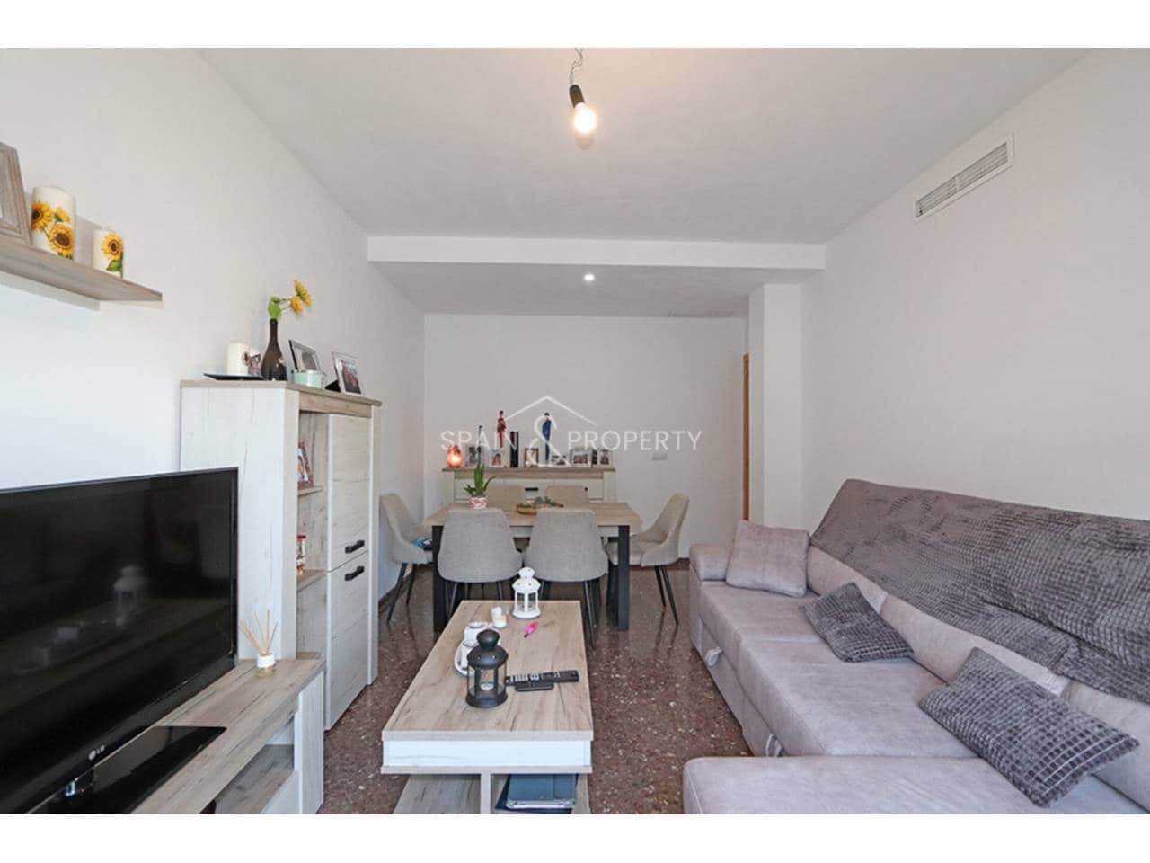 3 slaapkamer Flat te koop in Montroy met garage - € 165.000 (Ref: 9793843)