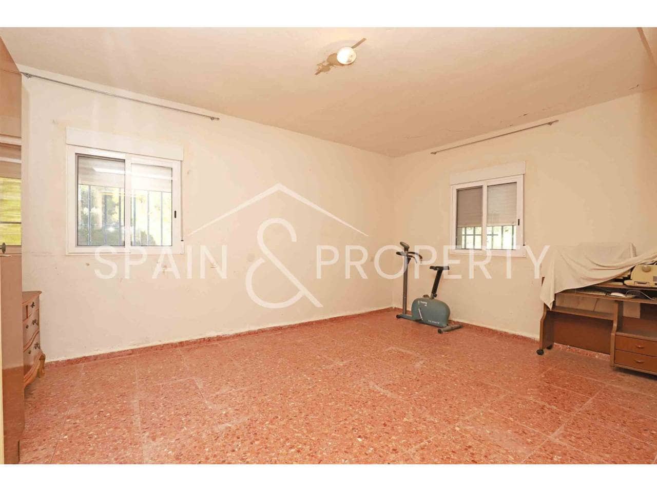 8 camera da letto Villa in vendita in Montroy - 95.000 € (Rif: 9815384)