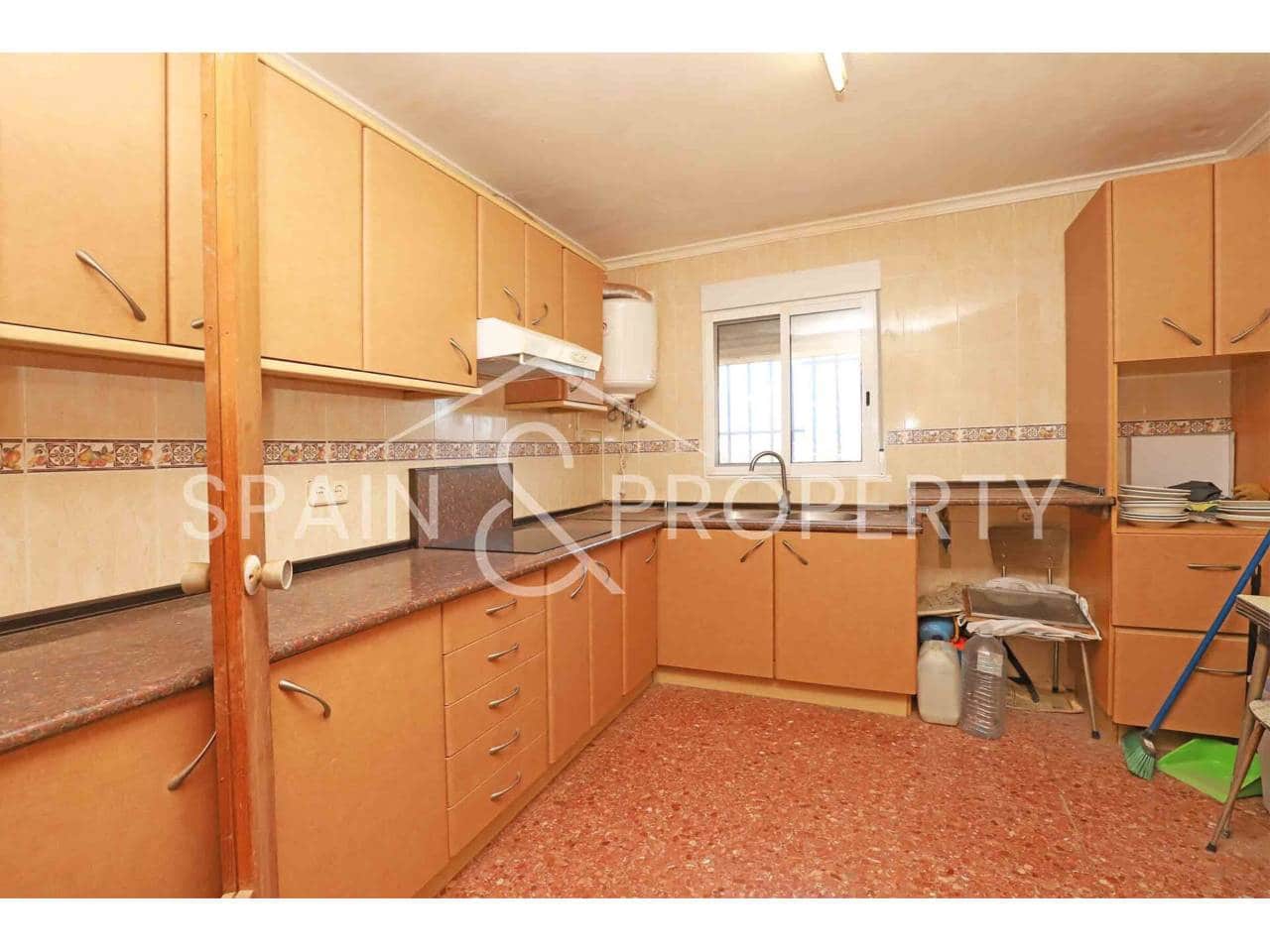 8 camera da letto Villa in vendita in Montroy - 95.000 € (Rif: 9815384)