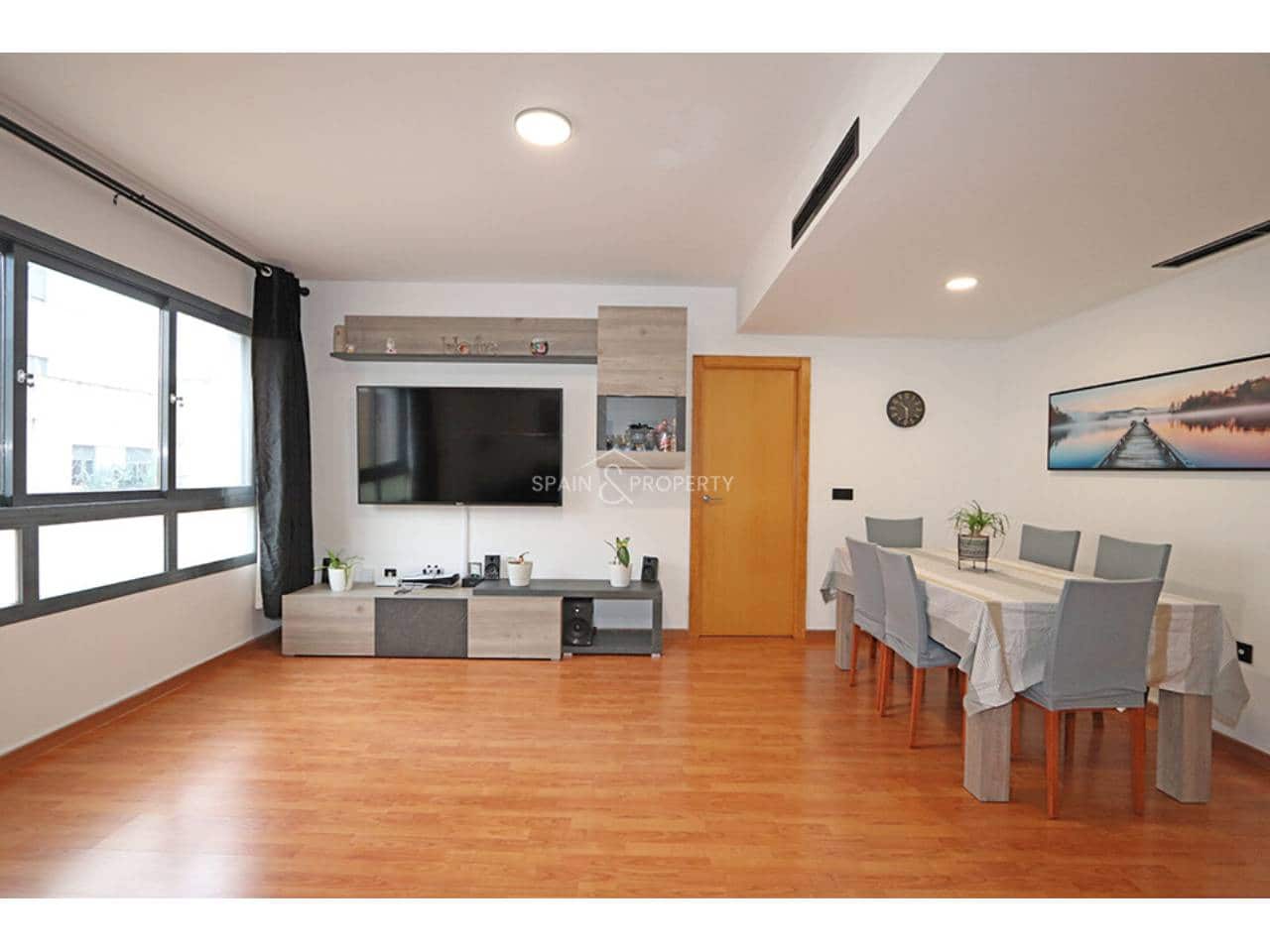 2 soveværelse Lejlighed til salg i Montserrat med swimmingpool garage - € 175.000 (Ref: 9883875)