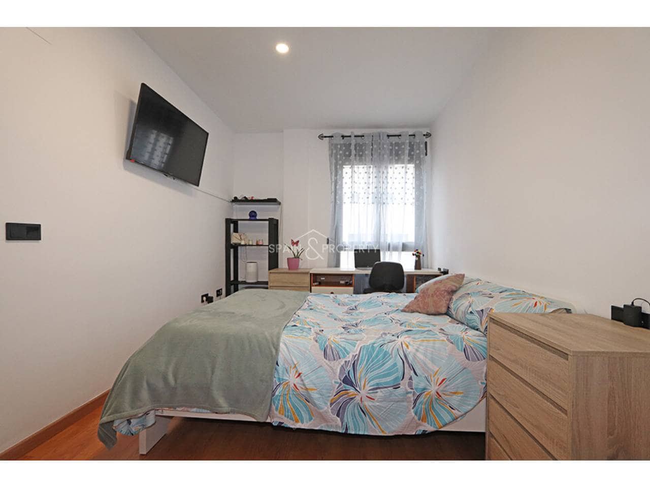 2 soveværelse Lejlighed til salg i Montserrat med swimmingpool garage - € 175.000 (Ref: 9883875)