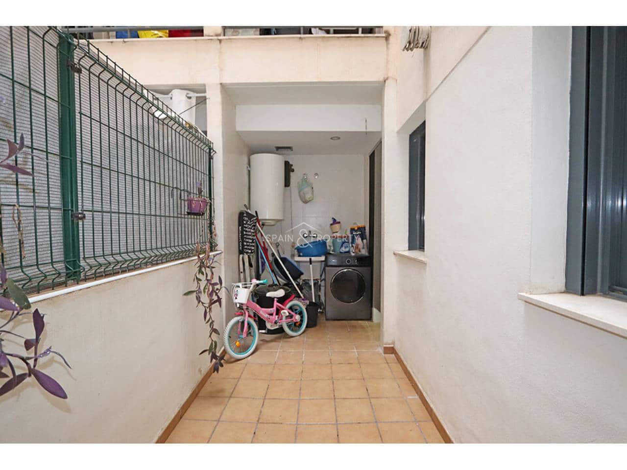 2 soveværelse Lejlighed til salg i Montserrat med swimmingpool garage - € 175.000 (Ref: 9883875)