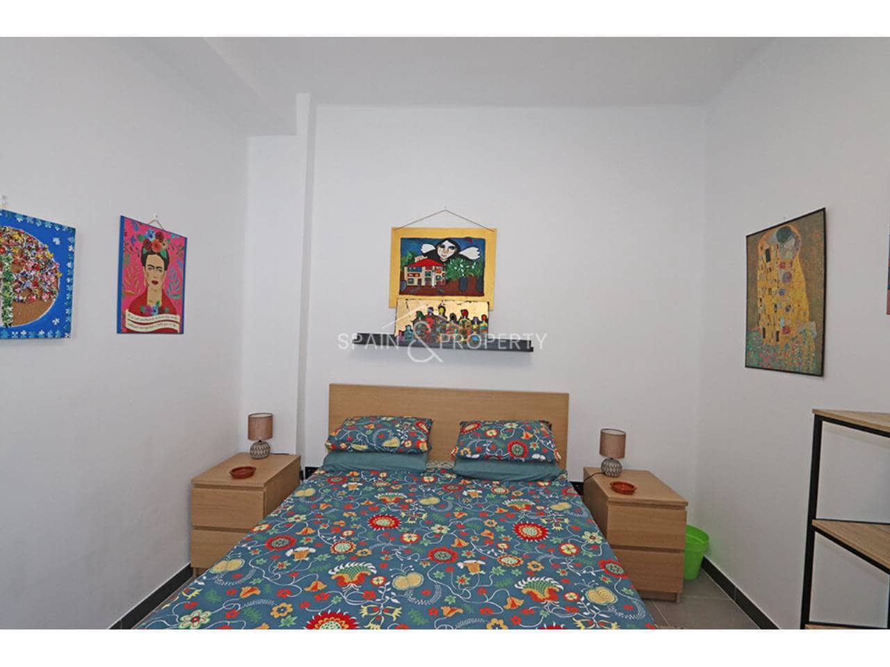 10 bedroom Townhouse for sale in Montroy - € 272,000 (Ref: 9891137)