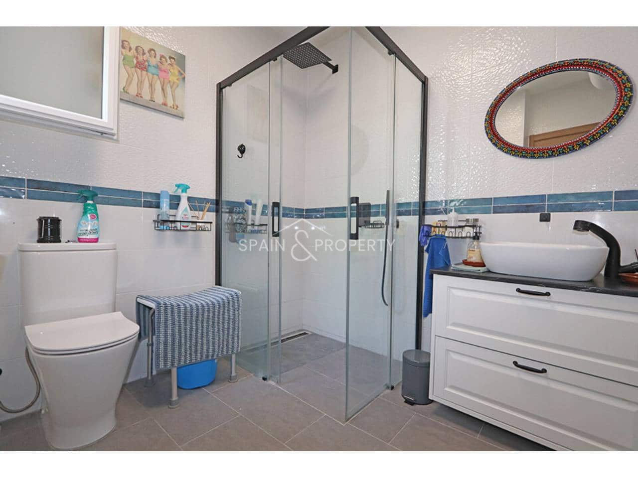 10 bedroom Townhouse for sale in Montroy - € 272,000 (Ref: 9891137)