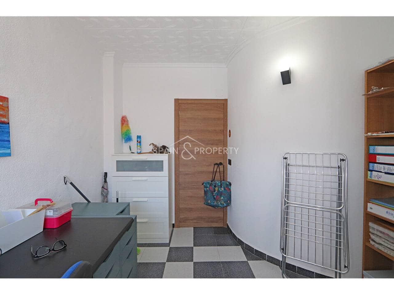10 bedroom Townhouse for sale in Montroy - € 272,000 (Ref: 9891137)