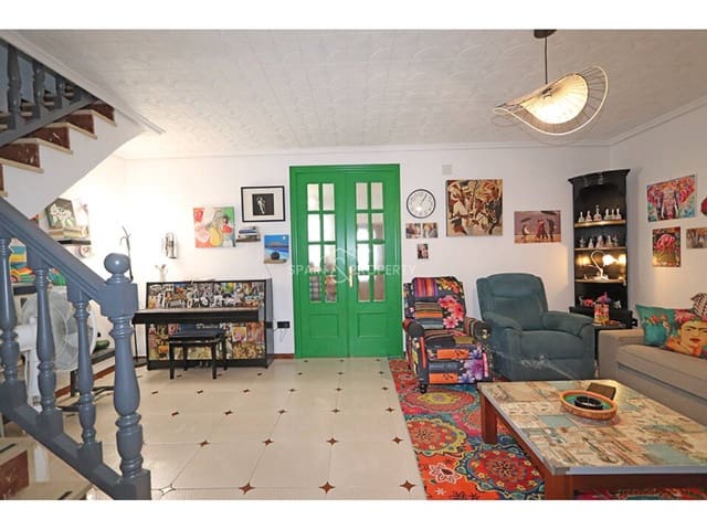 10 bedroom Townhouse for sale in Montroy - € 272,000 (Ref: 9891137)