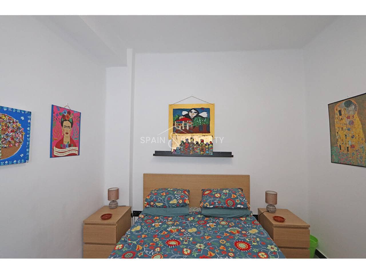 10 bedroom Townhouse for sale in Montroy - € 272,000 (Ref: 9891137)