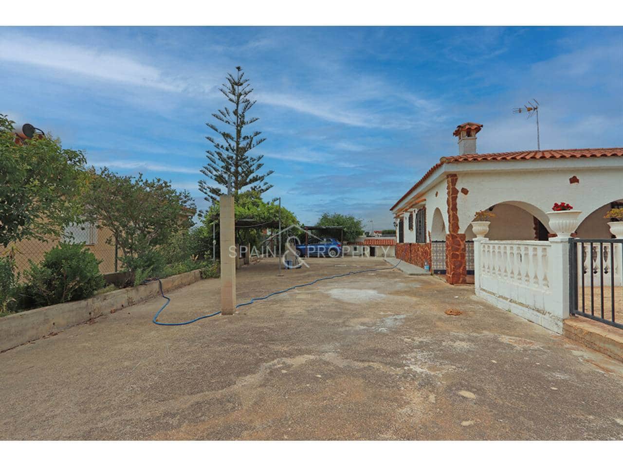 3 bedroom Villa for sale in Montroy with pool - € 249,000 (Ref: 9895659)