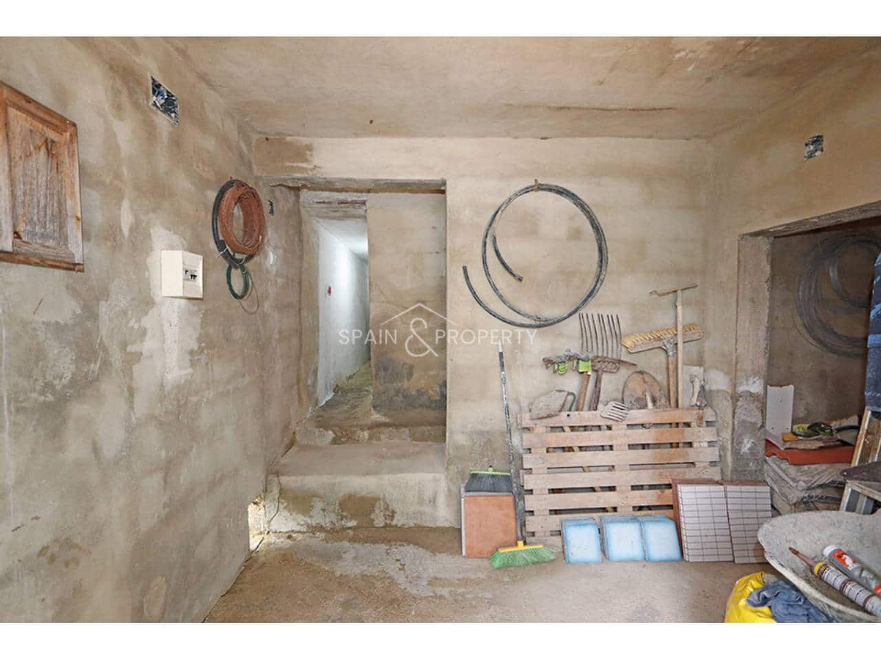 3 bedroom Villa for sale in Montroy with pool - € 249,000 (Ref: 9895659)