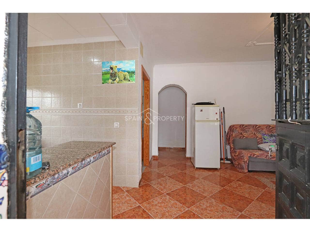 3 bedroom Villa for sale in Montroy with pool - € 249,000 (Ref: 9895659)