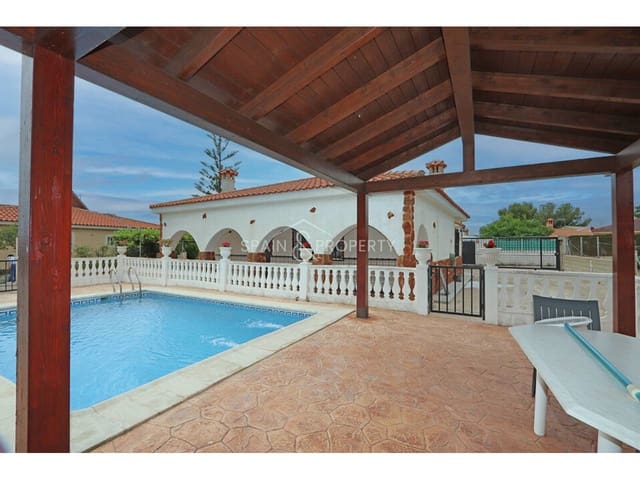 3 bedroom Villa for sale in Montroy - € 249,000 (Ref: 9895659)