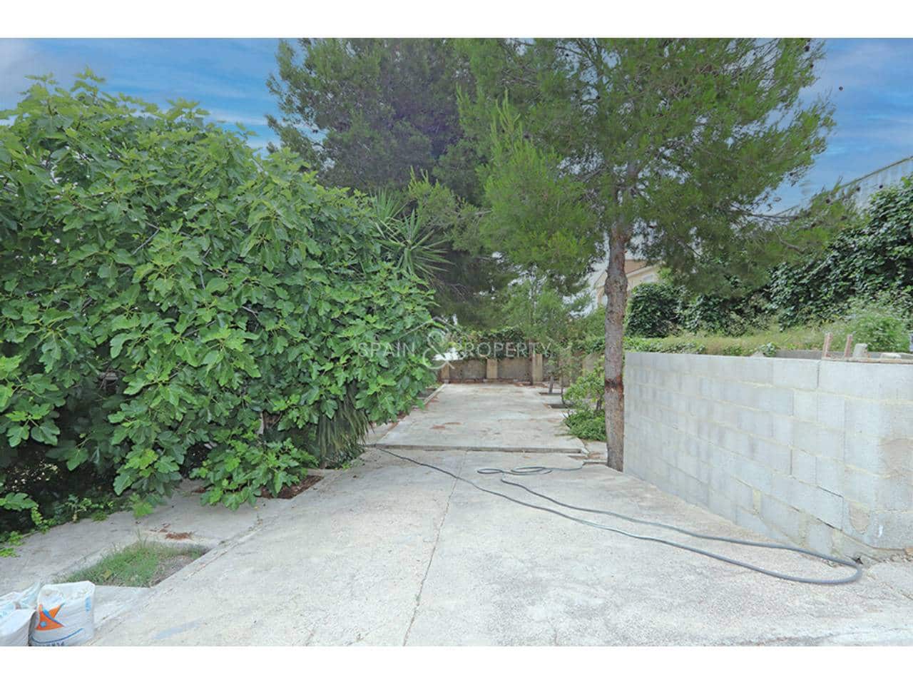 3 bedroom Villa for sale in Montroy with pool - € 249,000 (Ref: 9895659)