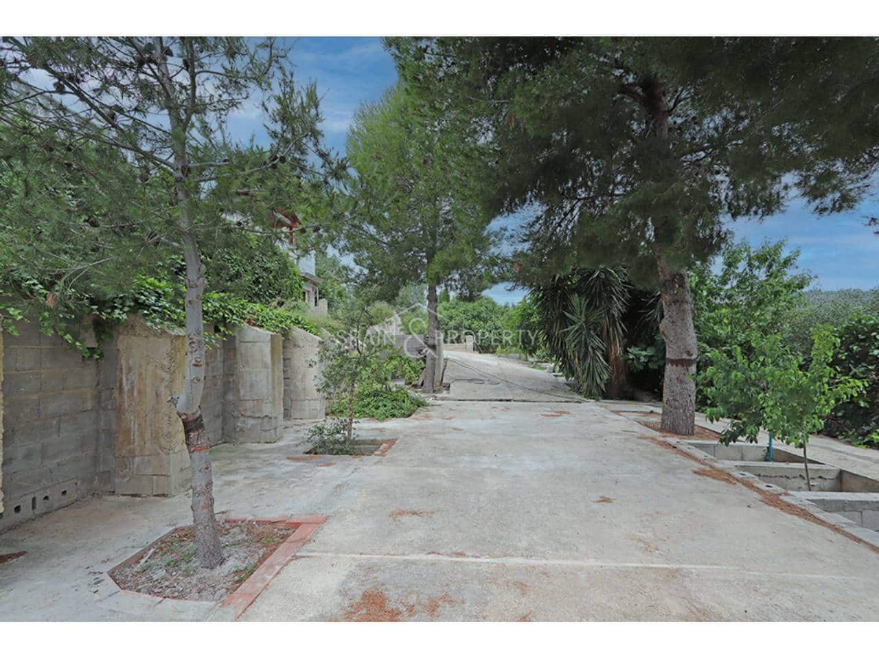 3 bedroom Villa for sale in Montroy with pool - € 249,000 (Ref: 9895659)